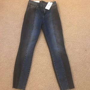 Seven for all Mankind NWT ankle skinny jean 25
